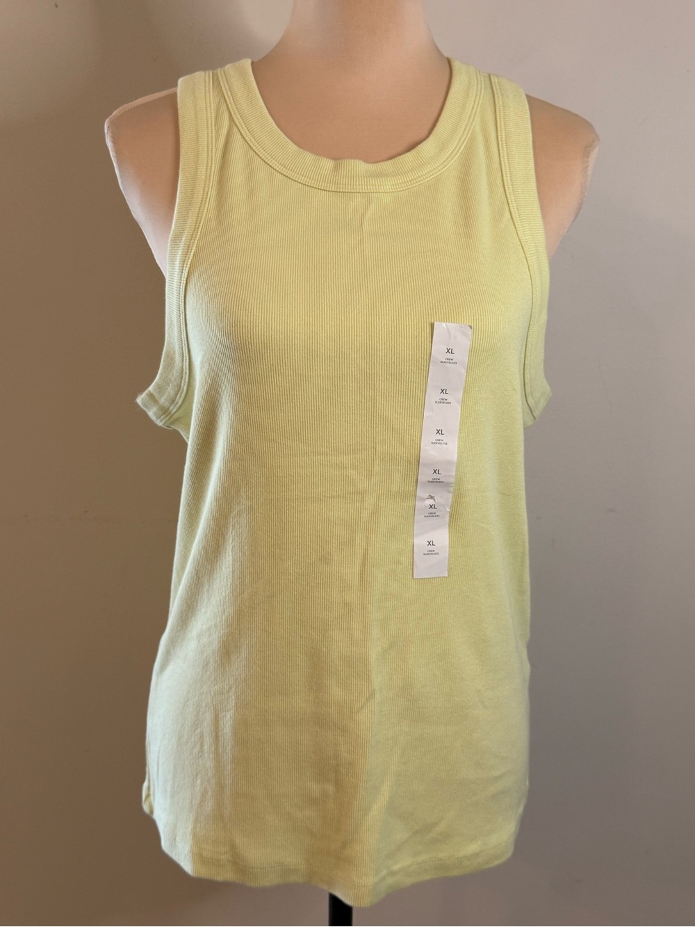 Banana Republic Factory ribbed tank top light yellowish green SZ XL